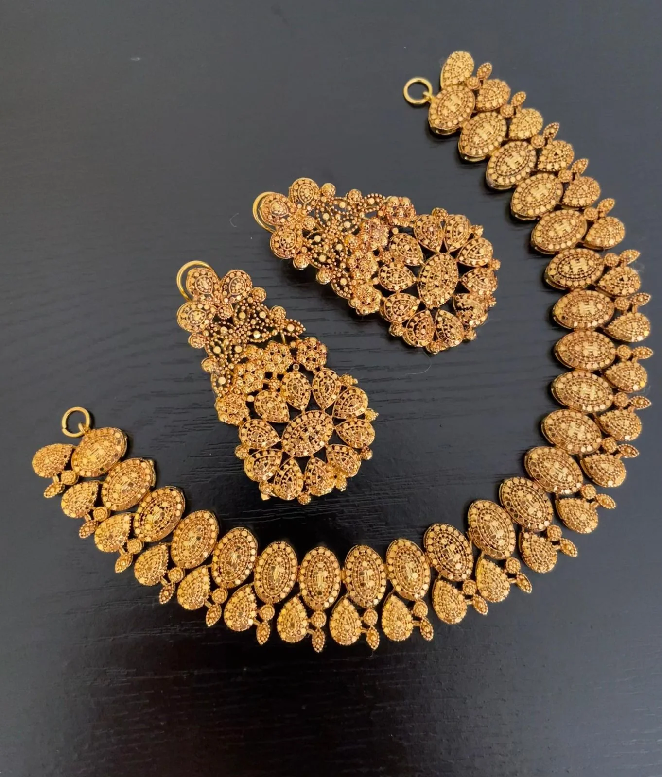 Artificial Jewelry